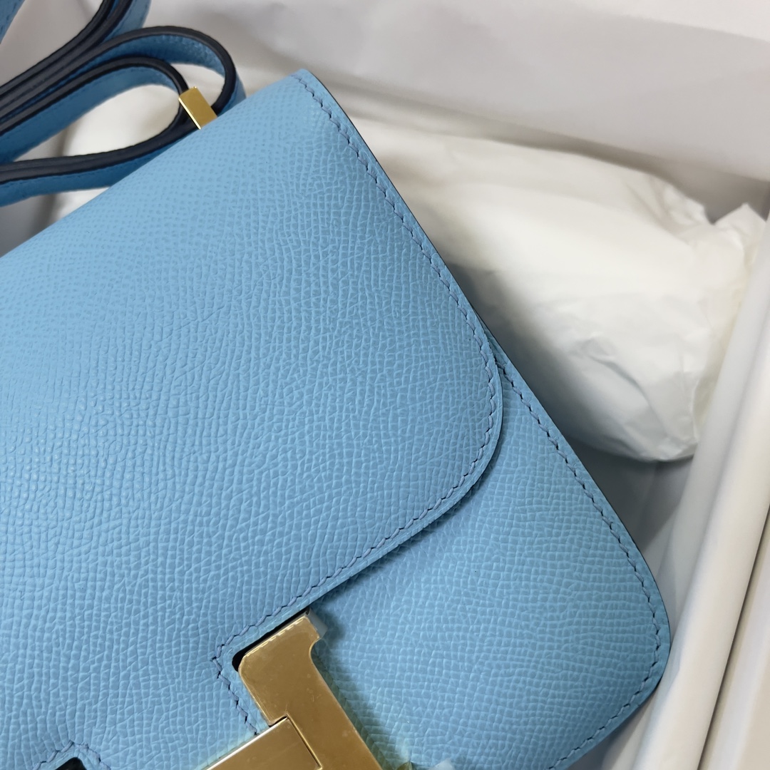 Hermes Constance 24cm Shoulder Bag In Sky Blue Epsom Leather